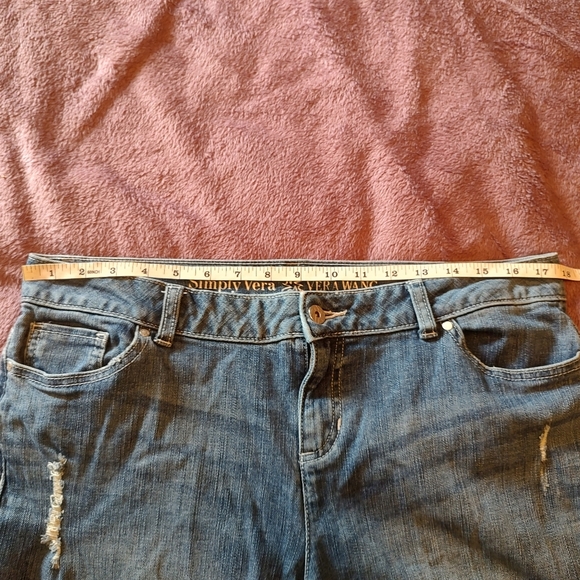 Simply Vera Wang Straight Size 14 Distressed Jeans! - Picture 11 of 14